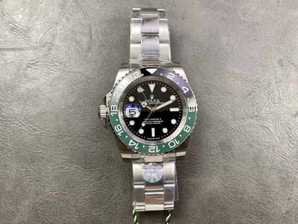 激安ロレックス着用イメージ